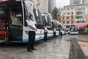 两江公交50辆宇通定制公交车将为考生提供送考服务