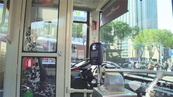 辽宁：公交车驾驶室必须安这个