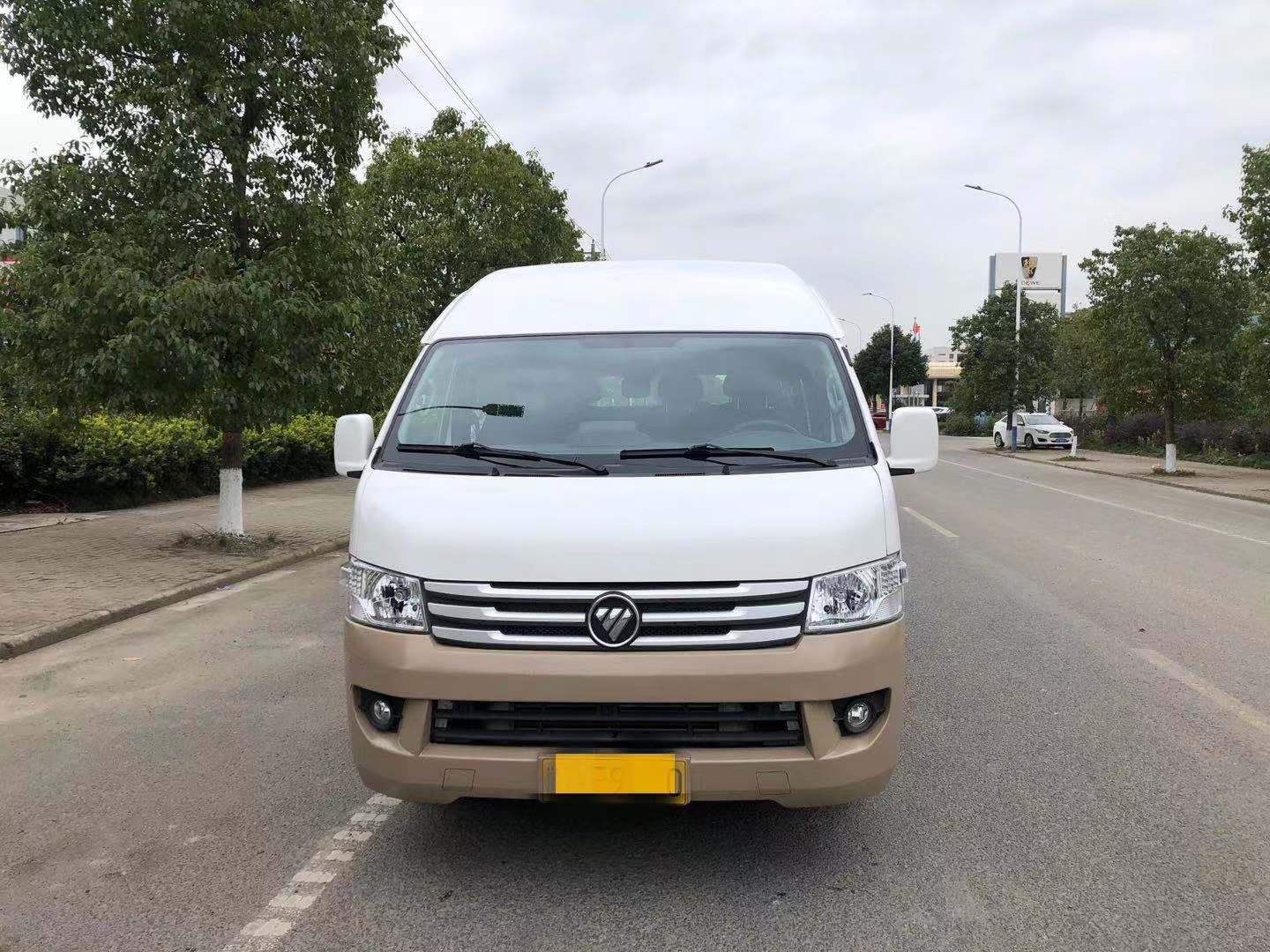 福田海狮14座客车