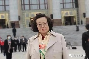 两会声音│周淑英代表：加强公交驾驶员身心健康管理，护航出行安全