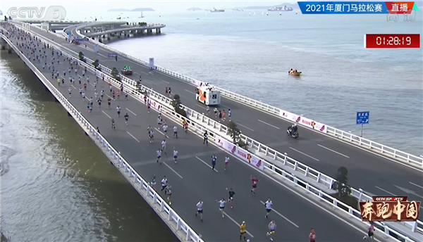 金旅星途3D转播模式带你玩转厦门马拉松 金旅星途3D转播模式带你玩转厦门马拉松
