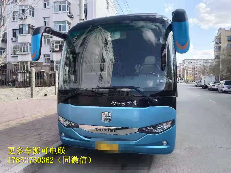 中通6906型17年6月38座国五排放 状况好