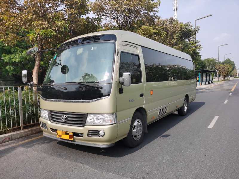 20座带冰箱真皮座椅丰田考斯特