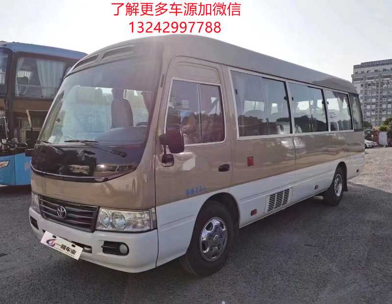 2010年8月 23座非营运日野发动机丰田柯斯达