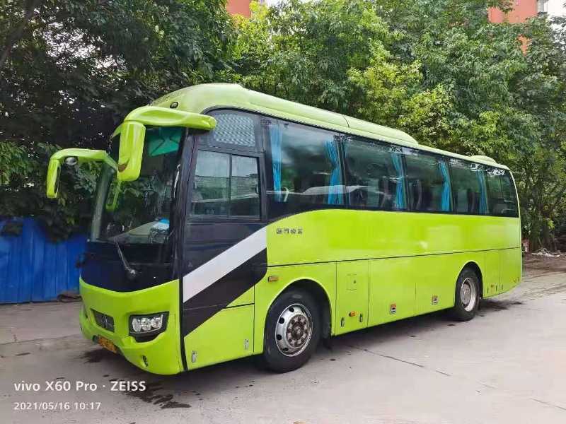 纯旅游车，13年5月金旅6858.30座