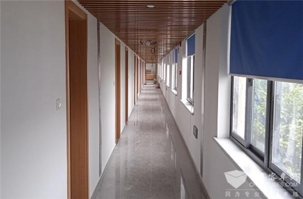 解决上班难问题 上海久事公交再添一职工宿舍