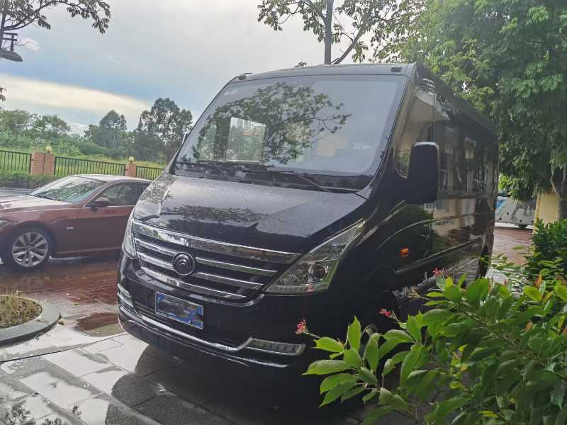 2020年11月 8座准新车2.8L国五柴油配置应有尽有宇通 