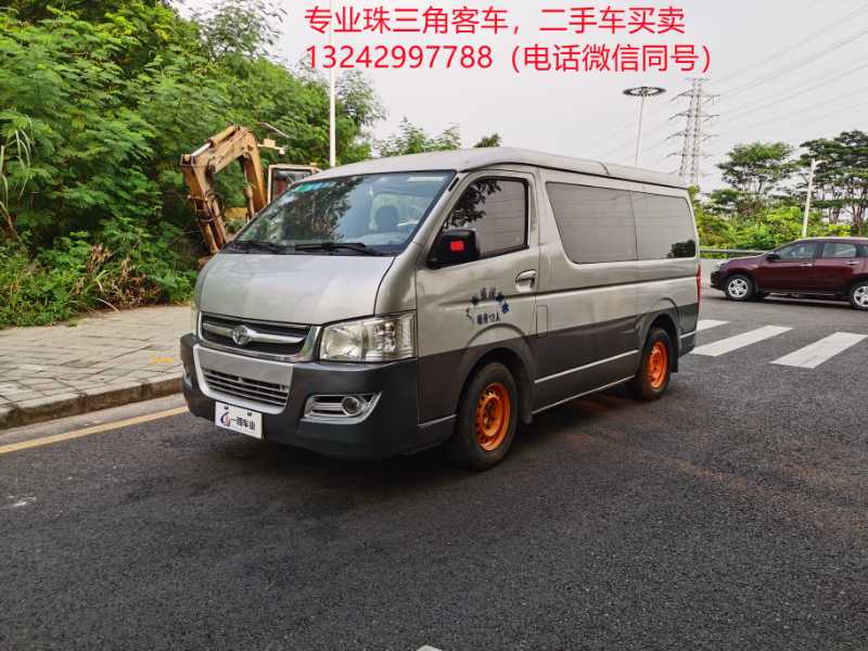 2011年7月 12座非营运汽油九龙客车车况保养非常好