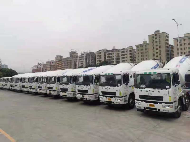 2021年3月 同款15台柴油有有营运证带商业险华菱搅拌车华菱搅拌车