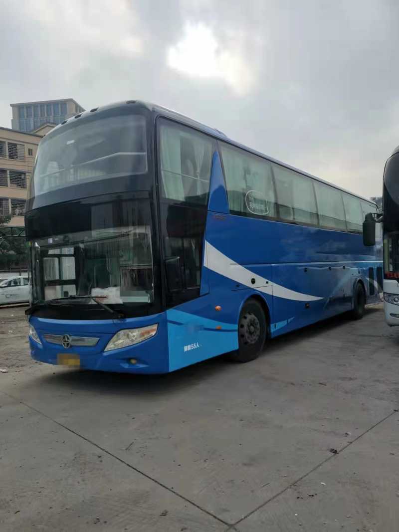 2014年国四55座可提营运转籍亚星气囊车