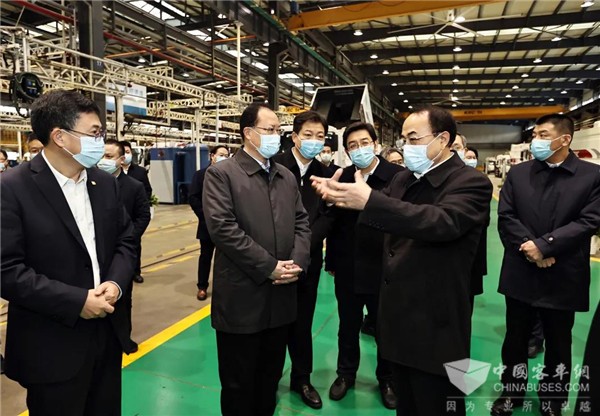 湖南省委副书记、省长毛伟明到中车电动调研指导