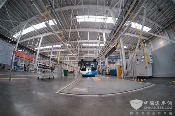 “碳”秘！中车新能源客车超级工厂是怎样炼成的？