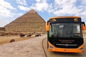 “打卡”金字塔！中通新N系助力埃及再添绿色新动力