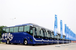 打造“冰城”旅游客运标杆！批量中通客车H12奔赴哈尔滨