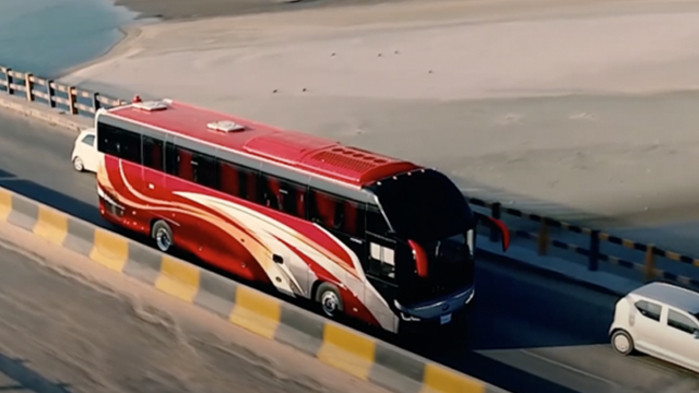 宇通:巴基斯坦明星博主眼中的中国制造是什么样? 宇通:巴基斯坦明星博主眼中的中国制造是什么样?