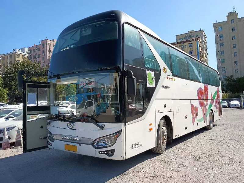 2015年12月 55座有中门气囊大金龙6119旅游车