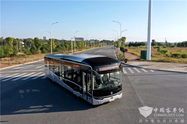 “鲸彩”不断，再迎殊荣——中车电动X12斩获“中国设计奖”