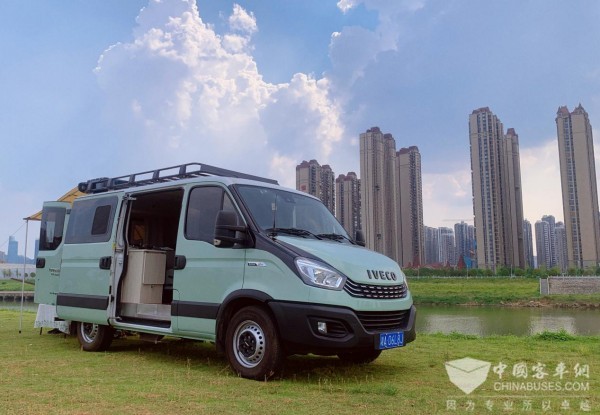 依维柯房车 自媒体博主 旅行