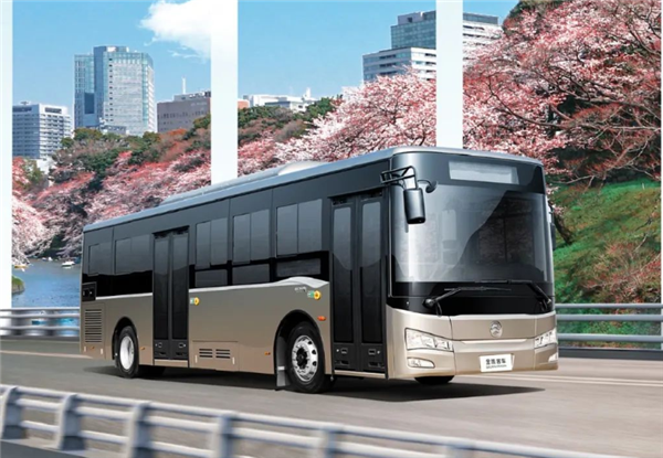 一城风采 尽在川流！图赏金旅川流系列城市客车