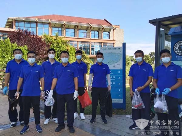 青岛真情巴士 青年志愿者 服务活动