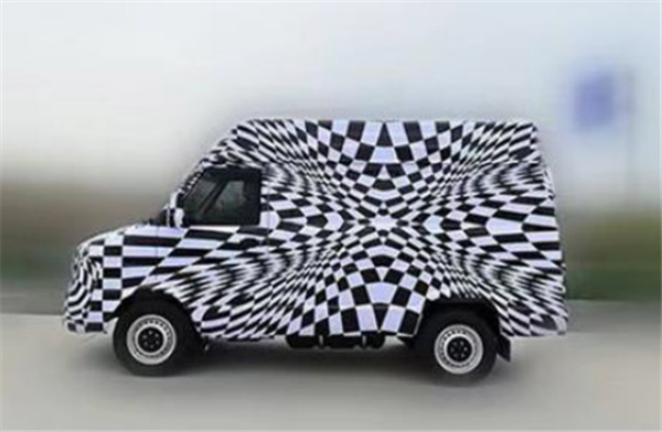 经典宽体短头设计 依维柯新车谍照曝光!