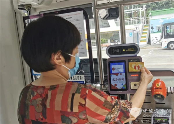 深圳：全市“敬老”公交已有114条 全面提升服务水平