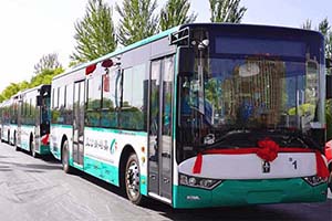 星巴纯电动城市客车助力 亚星客车成为嘉峪关绿色出行城市名片