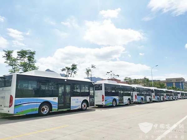 吉利星际客车 纯电动 城市客车