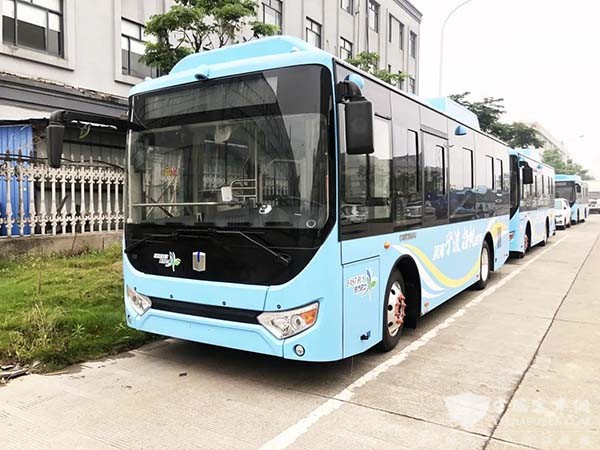 吉利星际客车 纯电动 城市客车