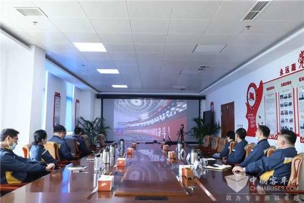 真情巴士集团：贯彻二十大精神，为建设国内一流公交企业努力奋斗