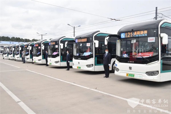 连续五届护航进博会 申沃客车服务保障进行时!
