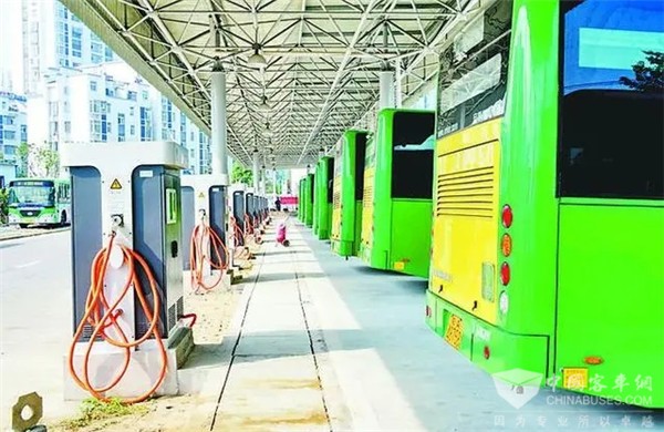 合肥建成区营运公交车100%实现纯电动化