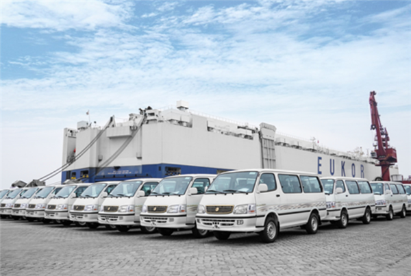 三十而立，初心向前！金旅轻客的“长跑之路”