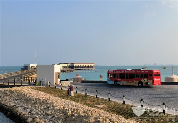 乘大巴看卡塔尔! 宇通携手央视频带你打卡网红地标