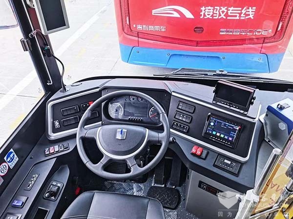 吉利星际客车 纯电动城市客车 C10E