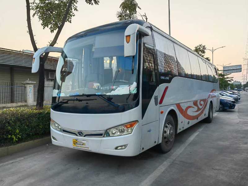 深圳牌49座非营运大金龙6101客车