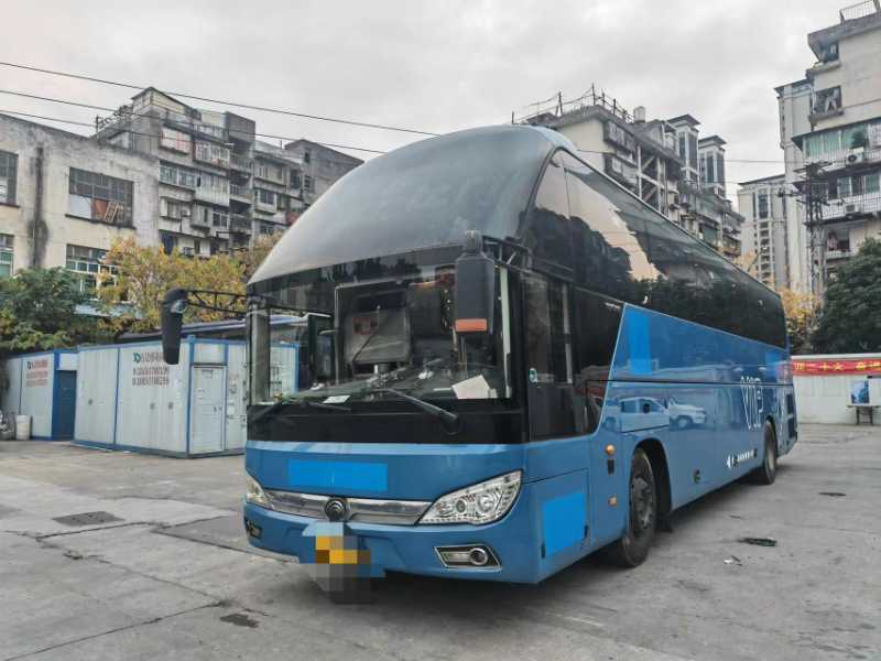 2018年2月 国五39座豪华座椅有暖气宇通6122气囊车