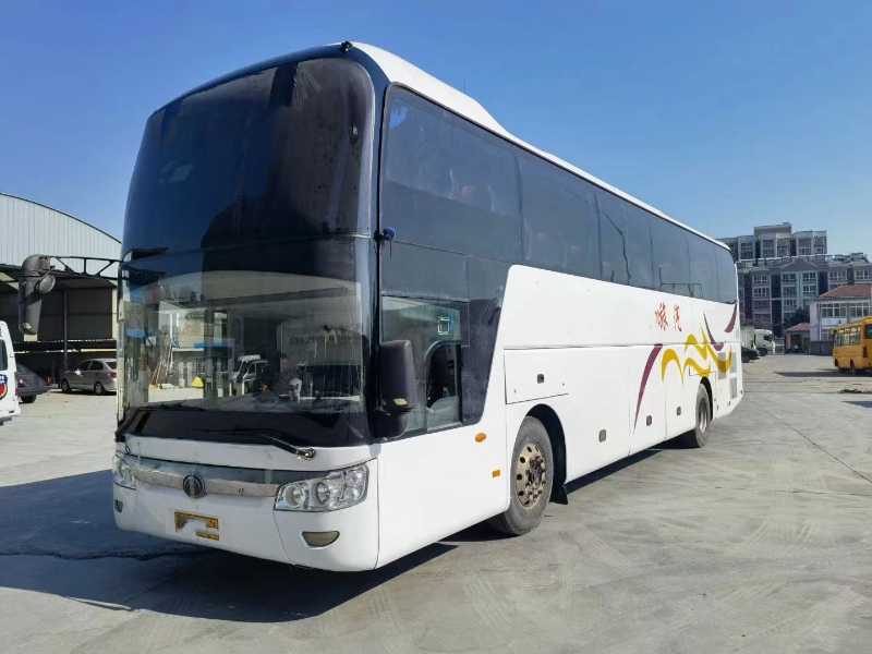 2014年9月 55座精品车况四轮碟刹宇通6126气囊中门车