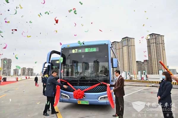 厦门公交集团 BRT快7路 开通