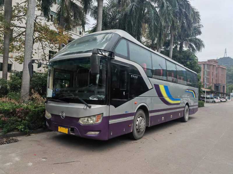 2014年9月 51座非营运有中门金旅6112客车