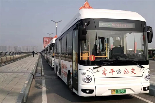 打造城市绿色交通 创建美好生活示范地，格力钛微公交驶入富平！