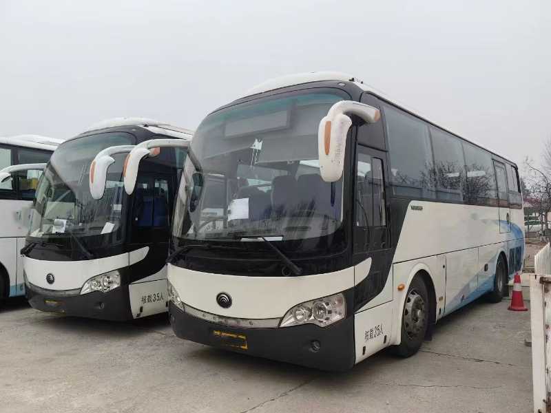 2015年3月 同款10台35座宇通6908气囊车