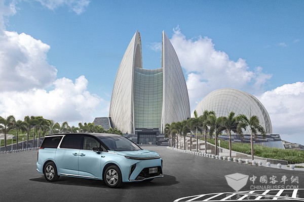 上汽大通 声生不息 官方指定座驾 明星保姆车