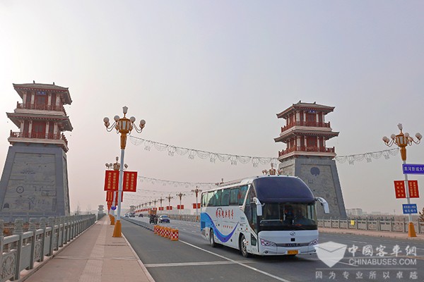 苏州金龙 海格客车 号角兵魂 高端旅游服务