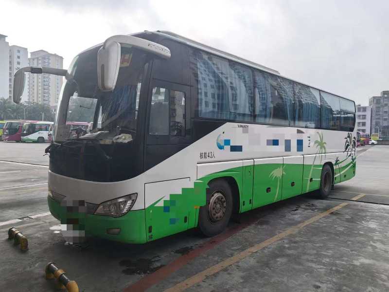 2017年10月 43座宇通6109气囊缓速器车