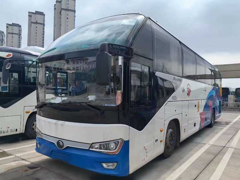 2019年1月 39座气囊缓速器2+2座椅带腿拖宇通6128