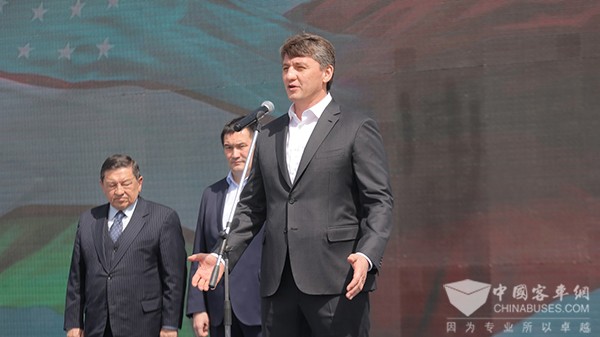 宇通客车 乌兹别克斯坦 800辆