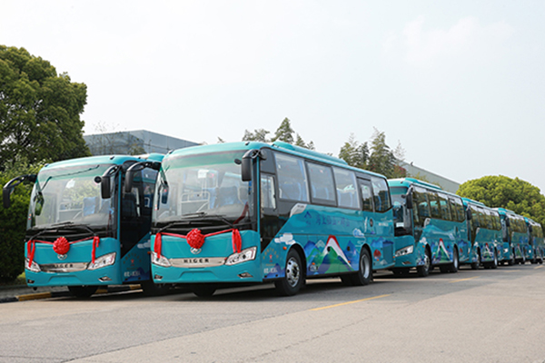 高端智能旅游客车首选 60余辆苏州金龙海格客车投放崂山