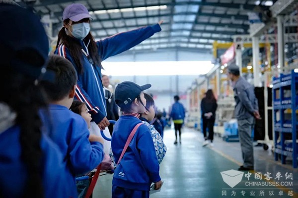 中车电动 海外版 C12 主题教育实践课