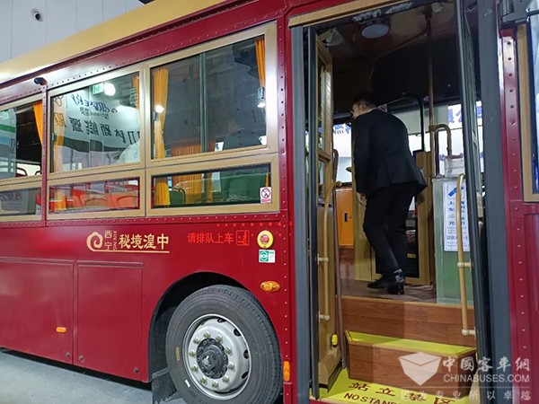 格力钛新能源 国际工业博览会 钛酸锂电池 观光铛铛车